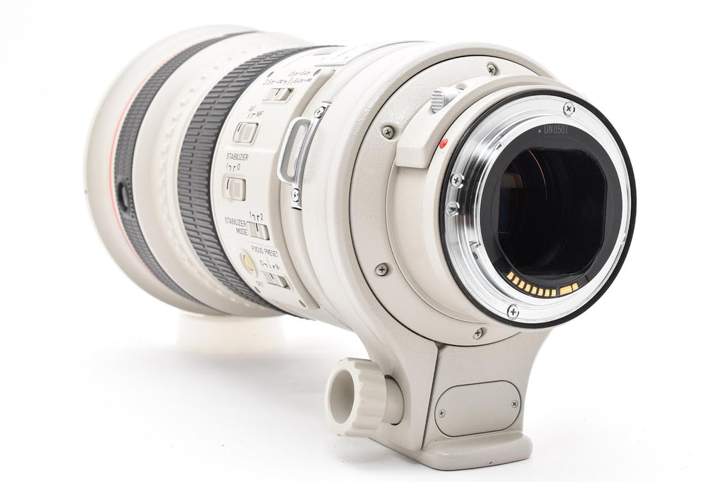 ★良品★ キヤノン CANON EF300MM F2.8L IS USM ケース付き 望遠レンズ トランクキーなし ★ #8759