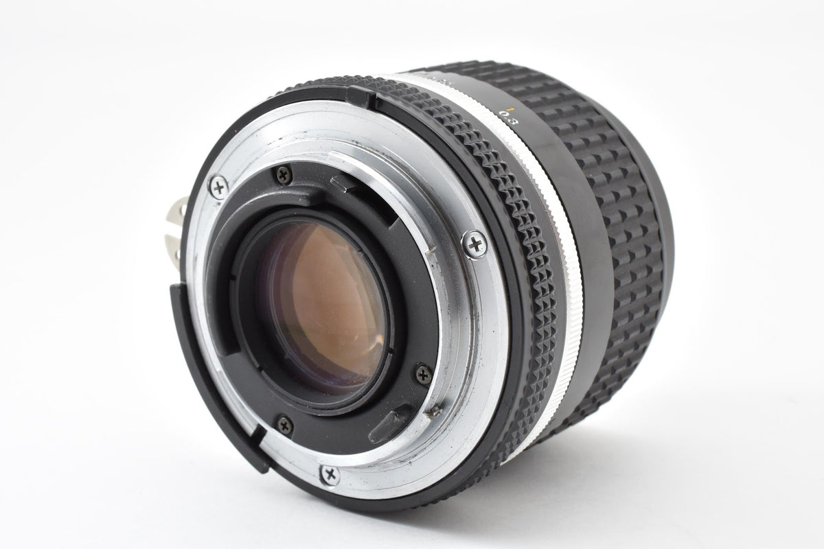 ★美品★ ニコン Nikon AI-S 35MM F2 SICコーティング シリアル326939 交換レンズ ★ #9184