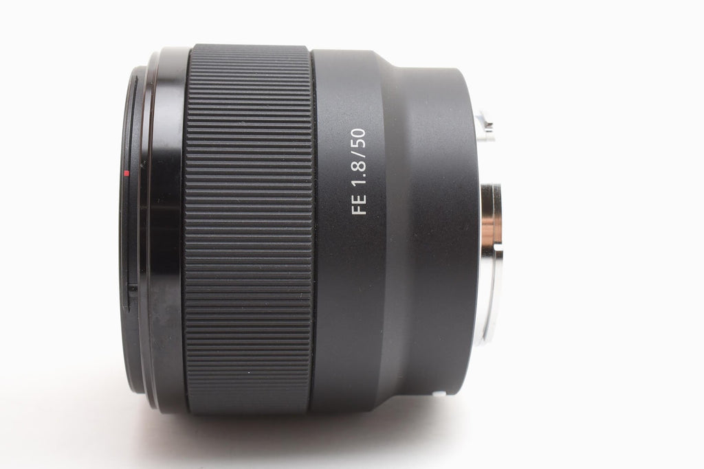 ★極上品★ ソニー SONY FE 50MM F1.8 SEL50F18F 単焦点レンズ 美品 ★ #8666