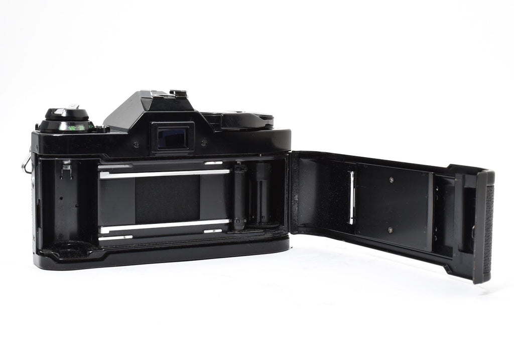 ★良品★ CANON CANON AE-1 ボディ ブラック フィルム一眼レフ ★ #8668