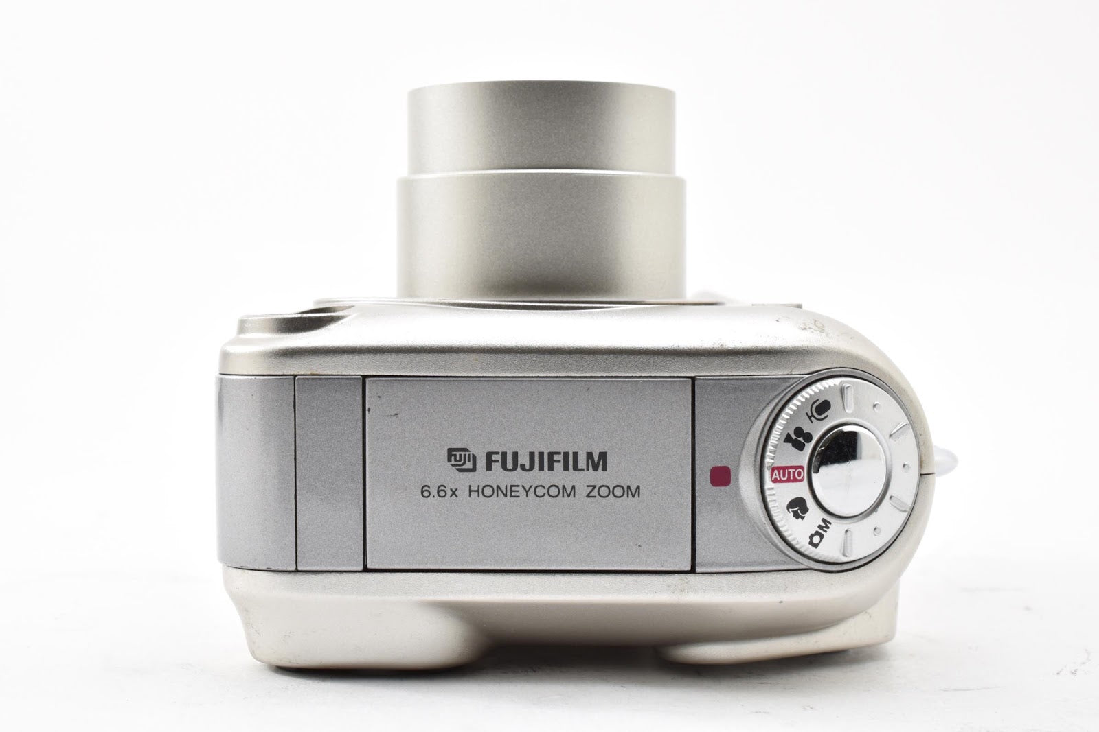 ★良品★ フジフイルム FUJIFILM FINEPIX F601 デジタルカメラ 小スレあり 動作確認OK ★ #8874