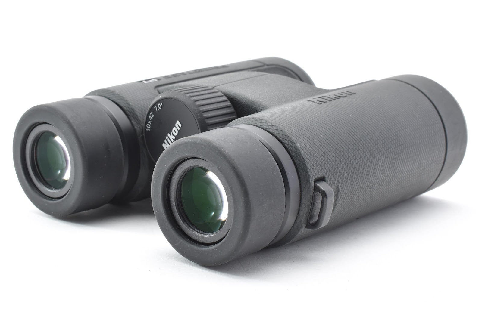 ★美品★ ニコン Nikon 双眼鏡 PROSTAFF P7 10X42 ★ #9022