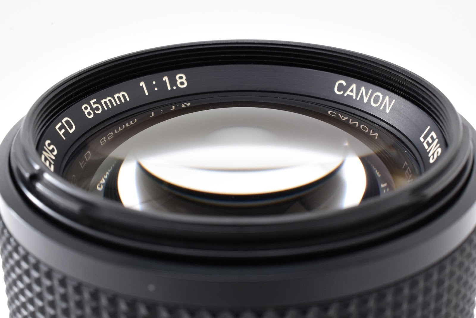 ★美品★ キヤノン CANON NEW FD 85MM F1.8 中望遠レンズ 動作良好 光学クリア ★ #8776