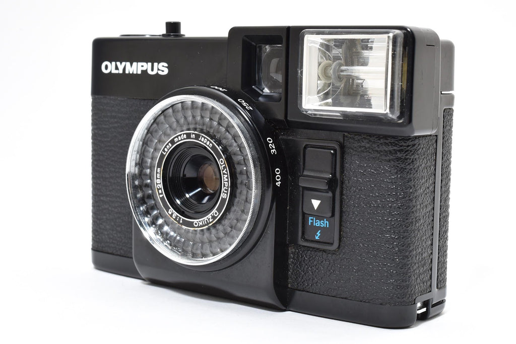 ★美品★ オリンパス Olympus PEN EF ブラック フィルムカメラ フラッシュ/赤ベロ OK ★ #8724