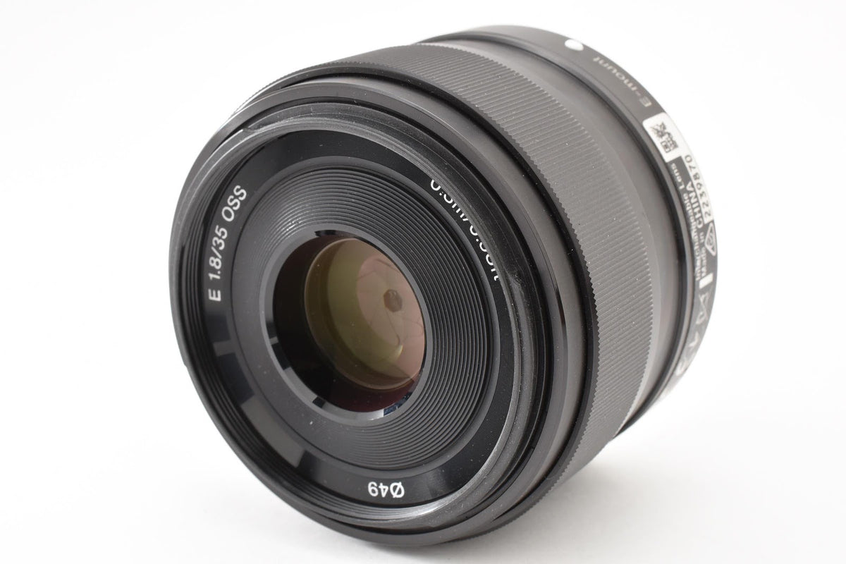 ★極上品★ ソニー SONY E 35MM F1.8 OSS (SEL35F18) 単焦点レンズ 元箱付き ★ #9424