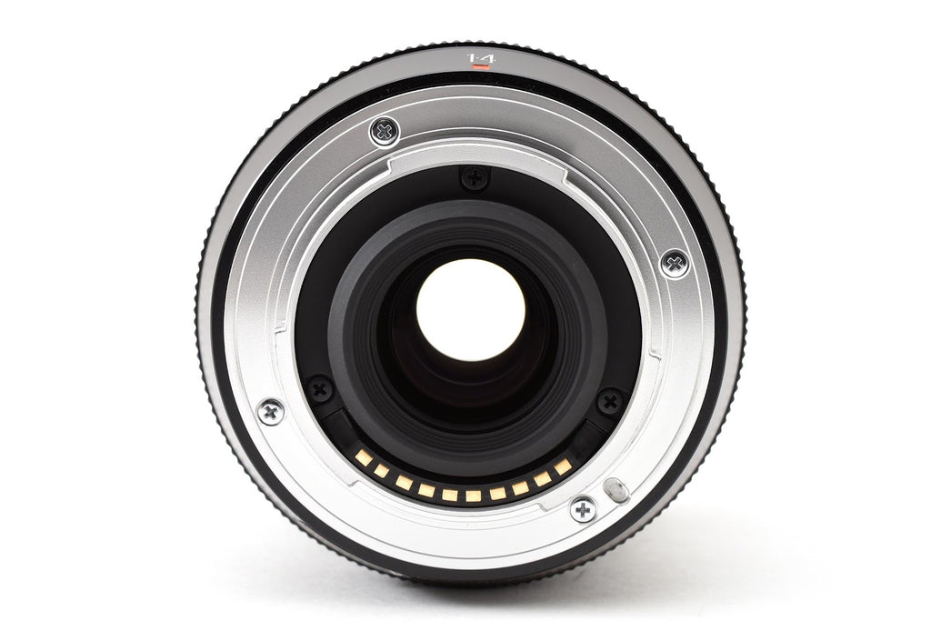 ★良品★ フジフイルム FUJIFILM SUPER EBC XF14mm F2.8 R 単焦点レンズ ★ #8986