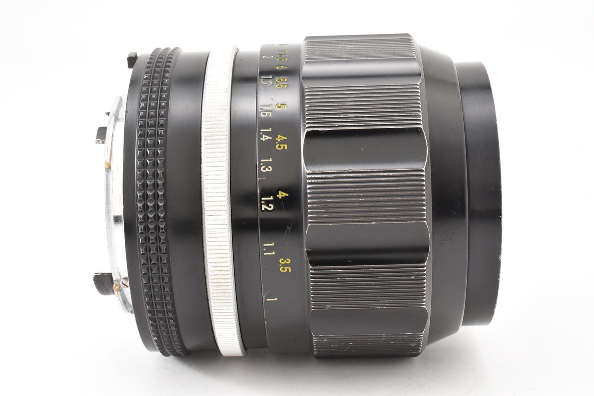 ★光学美品★ ニコン Nikon AI改 AUTO NIKKOR-P 105MM F2.5 単焦点レンズ ★ #9417