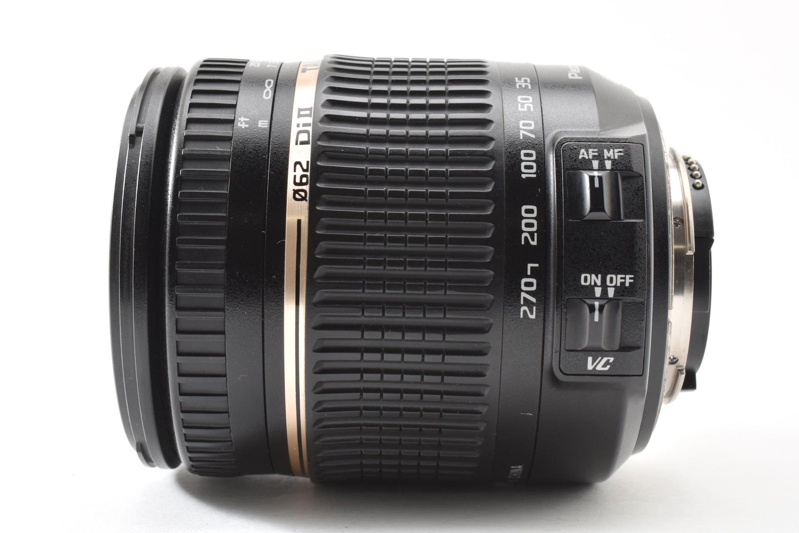 ★良品★ タムロン TAMRON 18-270MM F3.5-6.3 DI II VC PZD ニコン ズームレンズ ★ #8980
