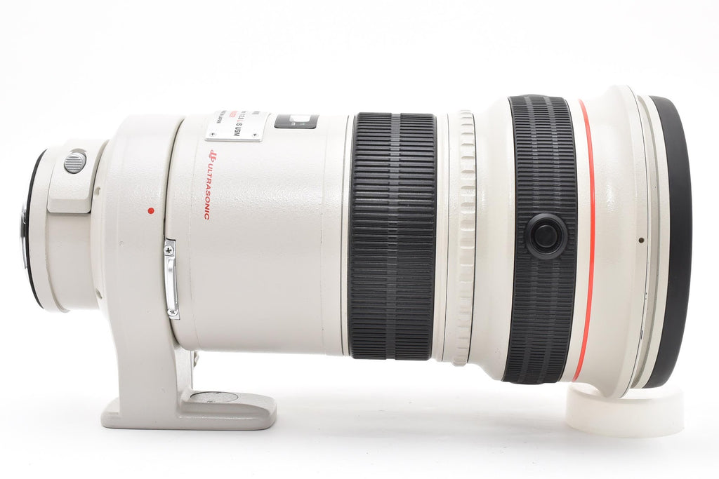 ★良品★ キヤノン CANON EF300MM F2.8L IS USM ケース付き 望遠レンズ トランクキーなし ★ #8759