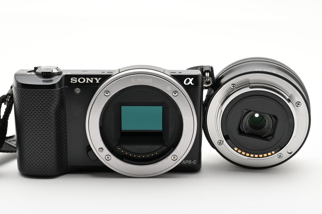 ★良品ショット数5,057回★ ソニー SONY α5000 16-50MM LENS KIT デジタル一眼 ★ #9404