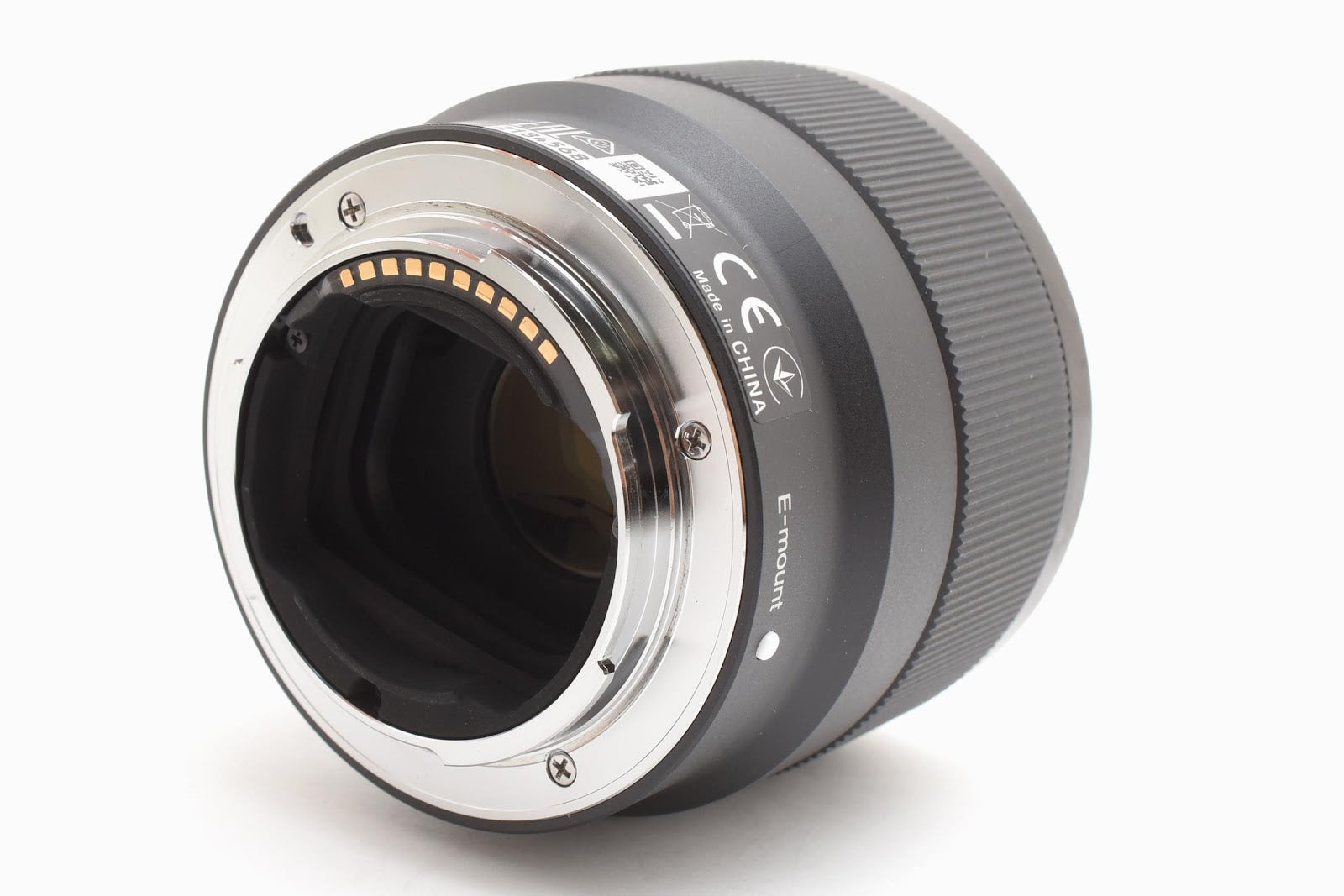 ★極上品★ ソニー SONY FE 50MM F1.8 SEL50F18F 単焦点レンズ 美品 ★ #8666