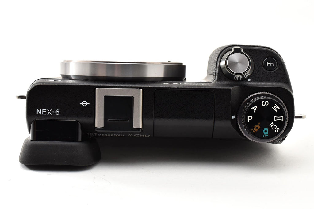 ★良品★ ソニー SONY NEX-6 ボディ ミラーレス一眼 充電ケーブル付き 動作良好 ★ #9311