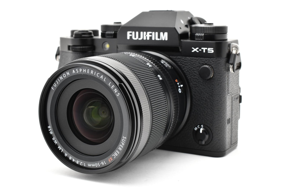 ★極上品ショット数338回★ フジフイルム FUJIFILM X-T5 XF16-50MMF2.8-4.8 R LM WR レンズキット ブラック デジタル一眼カメラ ★ #9331