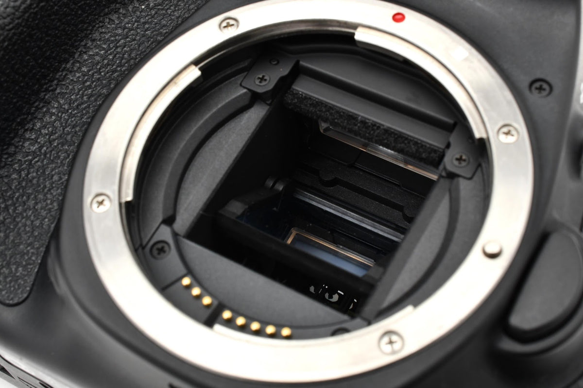 ★良品★ キヤノン CANON ショット数64862回 EOS 70D ボディ 2020万画素 デジタル一眼カメラボディ ★ #9329