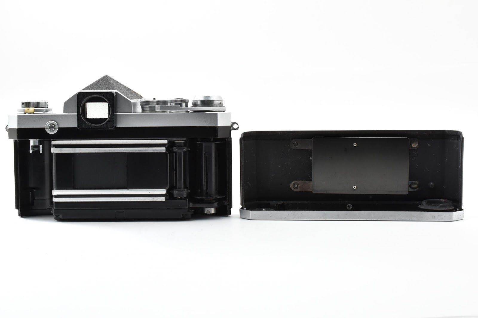 ★良品★ ニコン Nikon F 中期 アイレベル ボディ シルバー フィルムカメラ ★ #8940