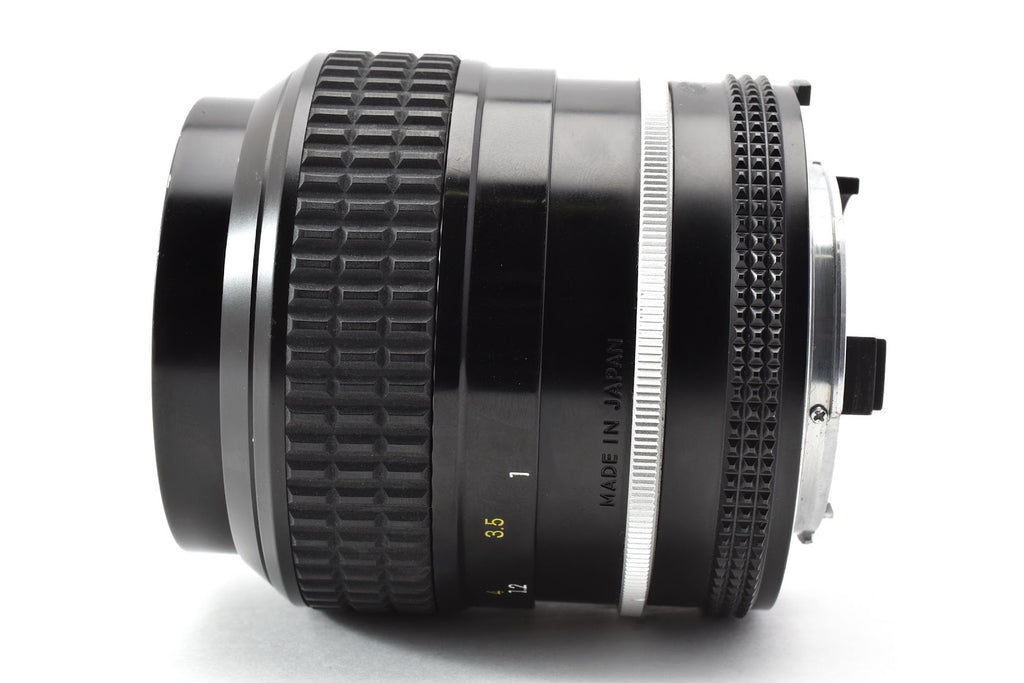 ★美品★ ニコン Nikon AI 105MM F2.5 MF 単焦点レンズ ★ #9018