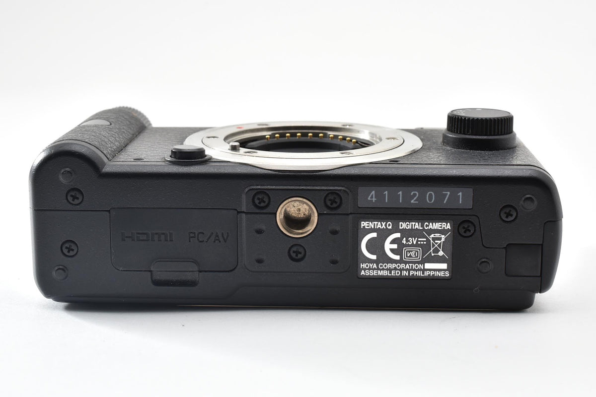 ★良品ショット数2,530回★  ペンタックス PENTAX  Q ボディ ブラック 1240万画素 デジタルカメラ ★ #9142