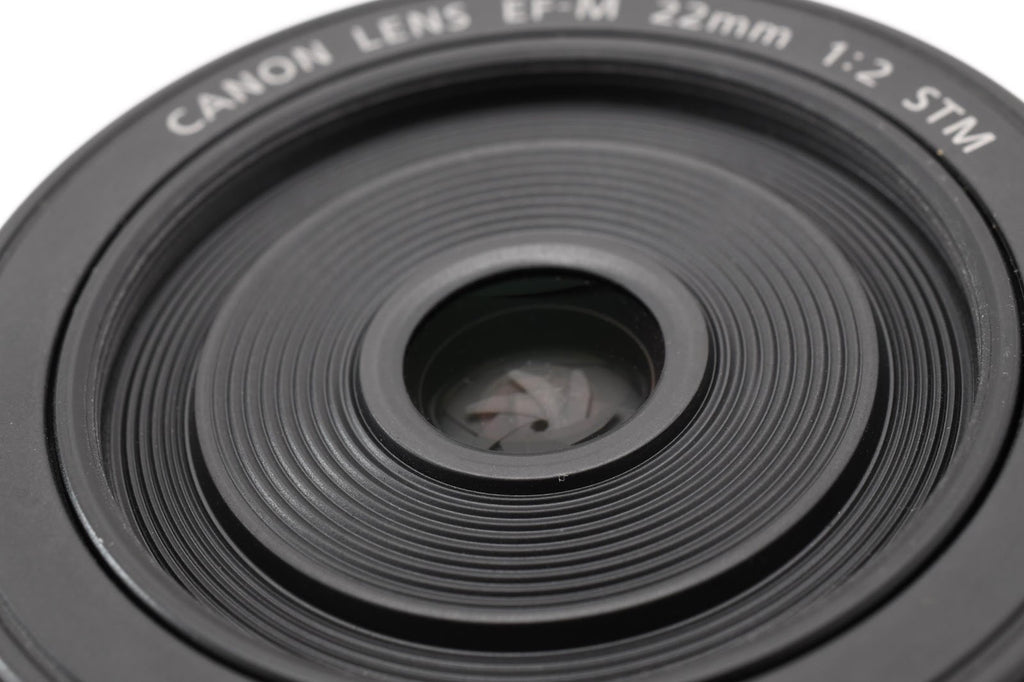 ★美品★ キヤノン CANON EF-M 22MM F2 ブラック 単焦点レンズ ★ #9174