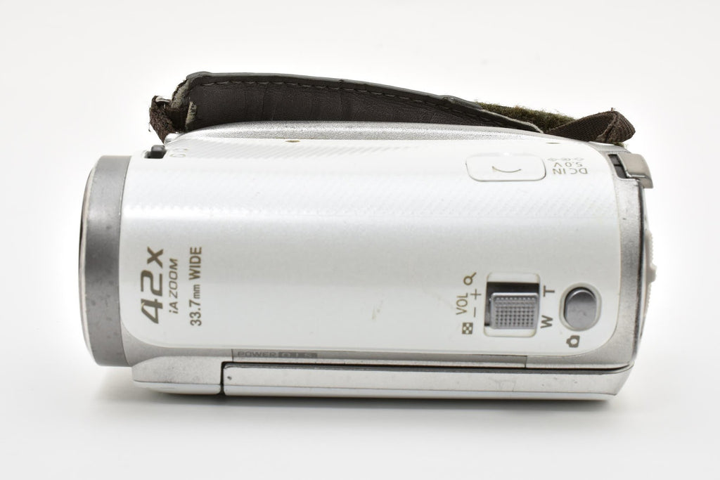 ★良品★ パナソニック Panasonic HDC-TM45 ホワイト ビデオカメラ ★ #8679