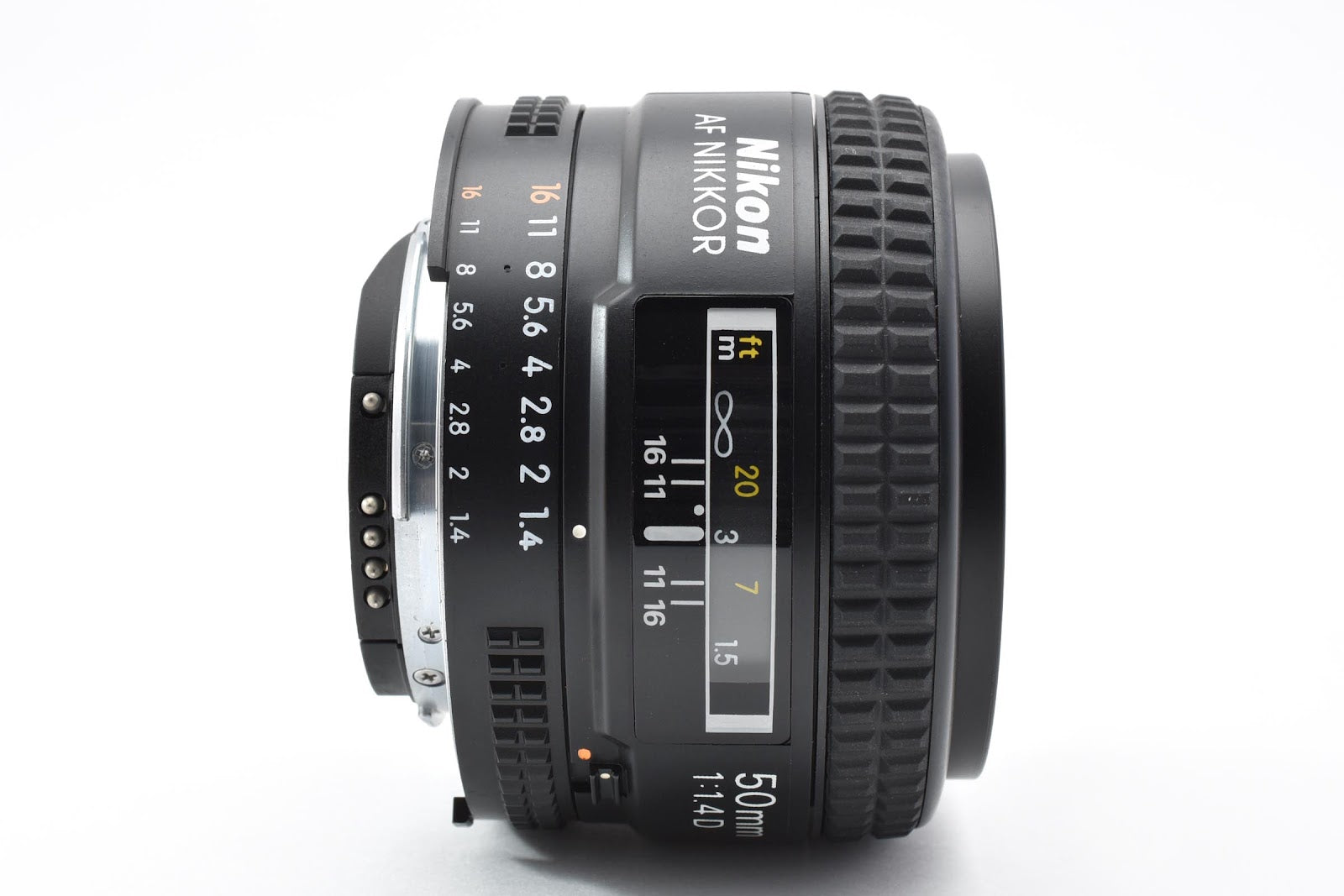 ★極上品★ ニコン Nikon AF NIKKOR 50MM F1.4D 単焦点レンズ ★ #8824