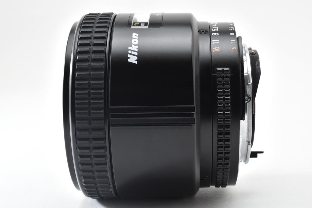★良品★ ニコン Nikon AF NIKKOR 85MM F1.8D レンズ ★ #9162