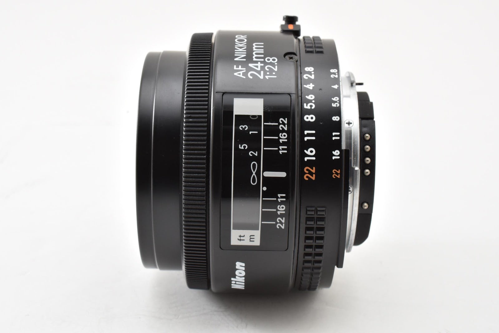 ★美品★ ニコン Nikon AF NIKKOR 24mm F2.8 広角 単焦点レンズ ★ #8819