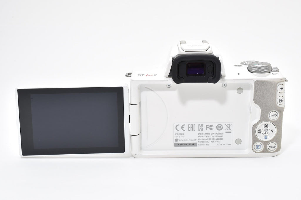 ★美品★ キャノン CANON EOS KISS M ボディ ホワイト ミラーレス一眼 小スレ 動作良好 ★ #8709