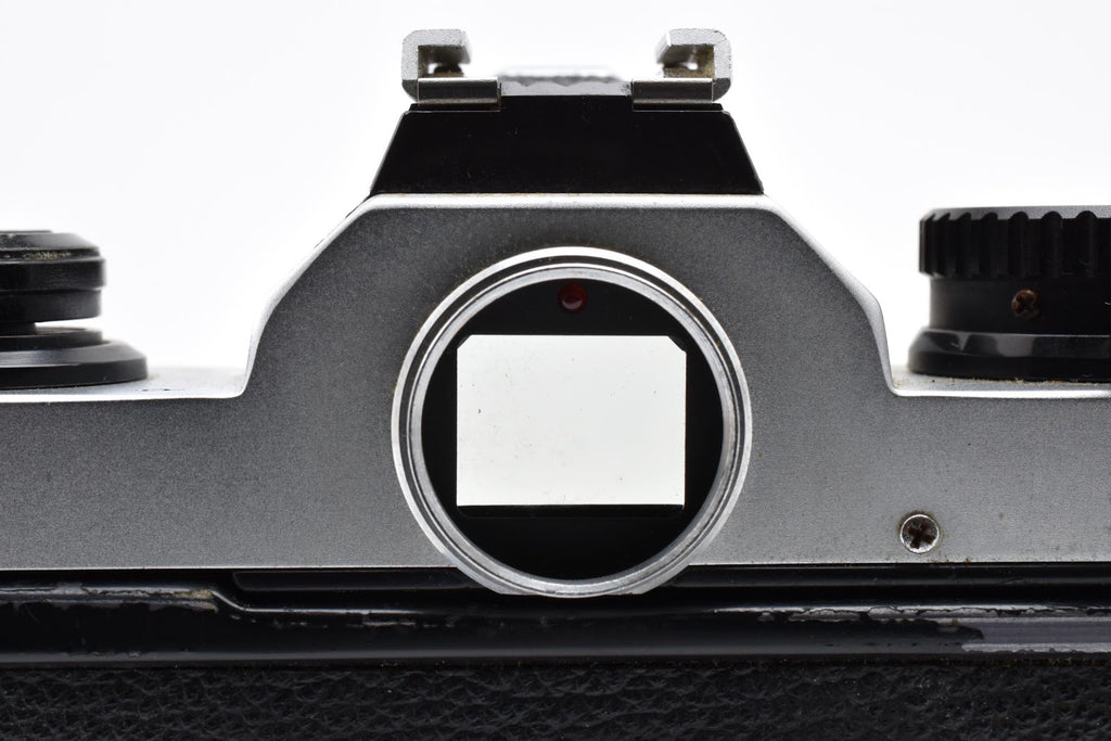 ★美品★ ニコン Nikon NEW FM2 ボディ シルバー フィルムカメラ ★ #9264