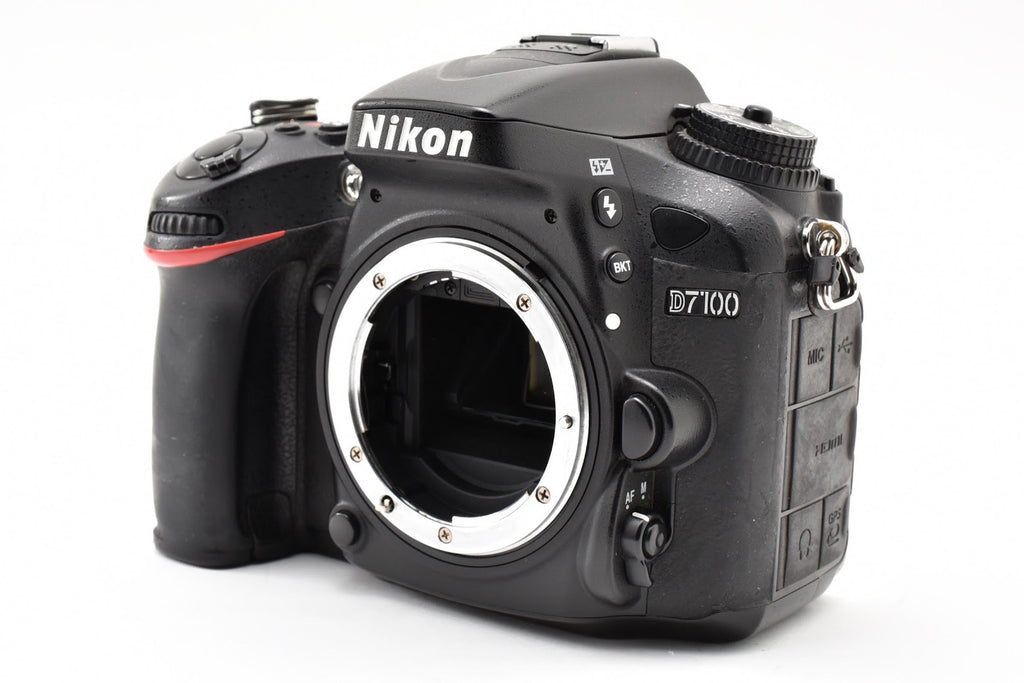 ★良品★ ニコン Nikon ショット数115,677回 D7100 ボディ デジタル一眼レフ ★ #9452