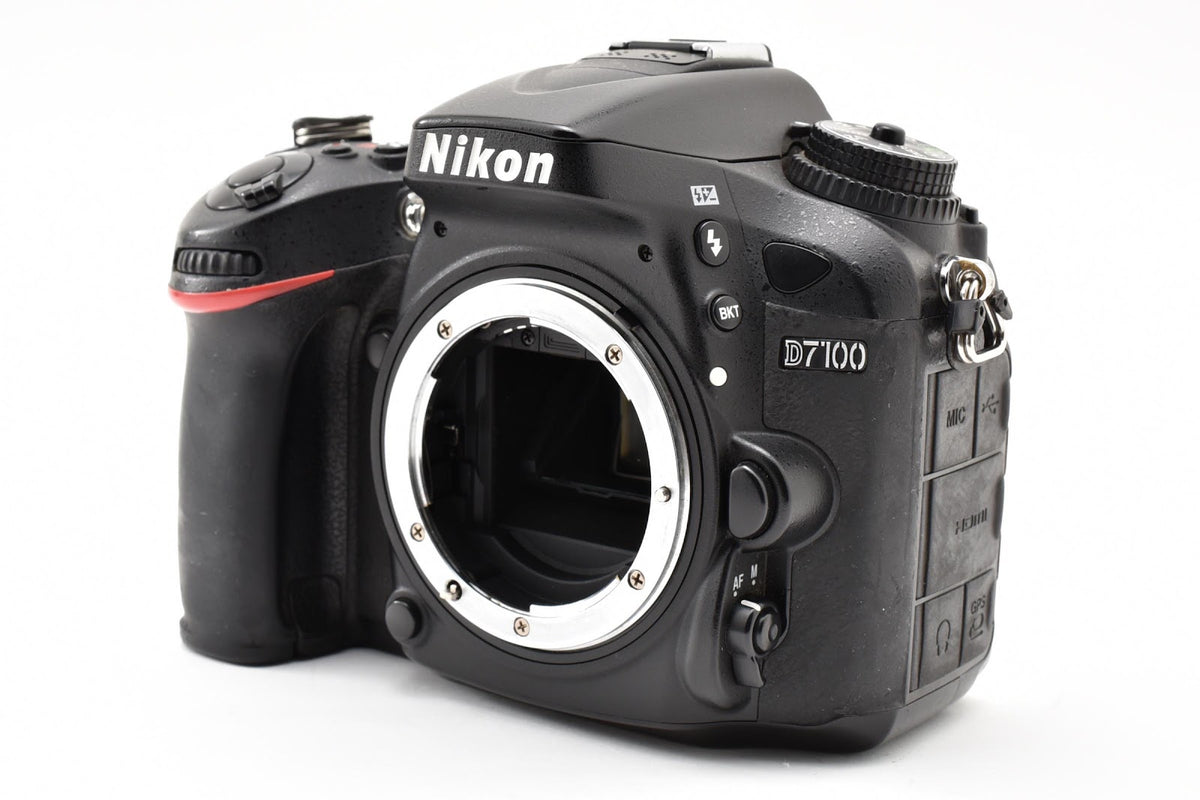 ★良品★ ニコン Nikon ショット数115,677回 D7100 ボディ デジタル一眼レフ ★ #9452