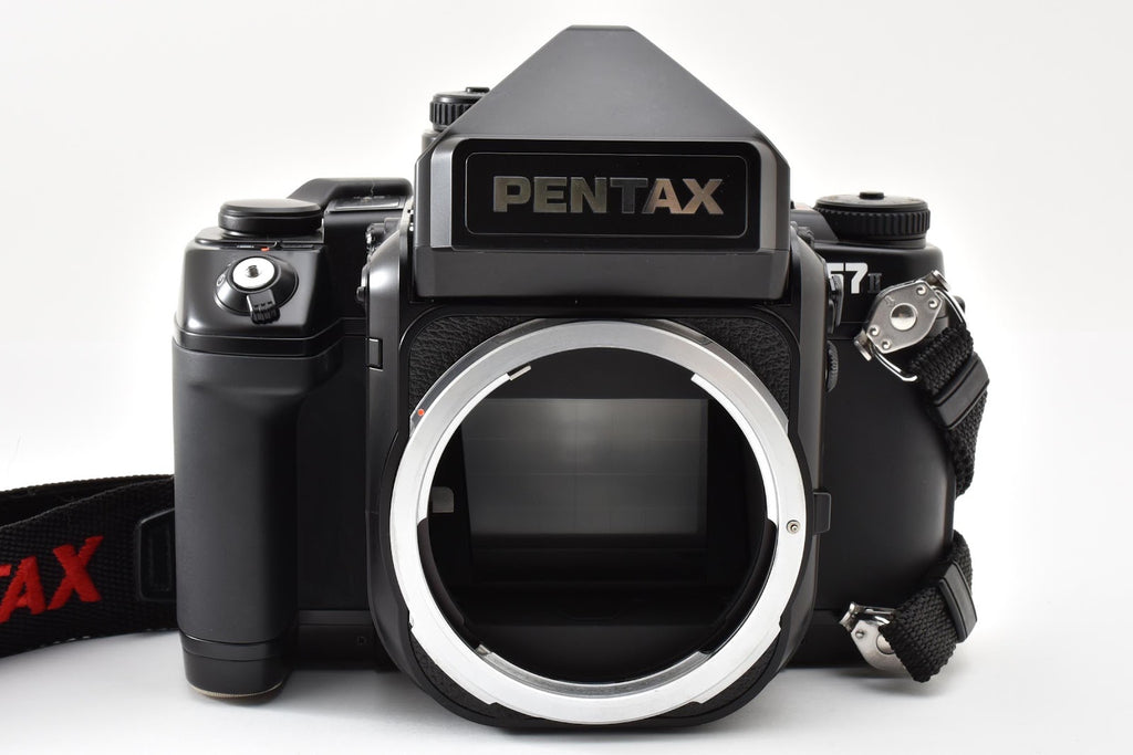★美品★ ペンタックス PENTAX 67II ボディ AEファインダー 中判フィルムカメラ ★ #8813