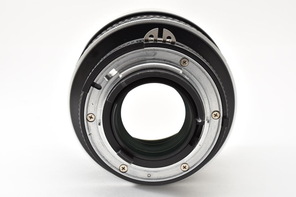 ★極上品★ ニコン Nikon AI-S 135MM F2 カメラレンズ 極上 クリア光学 動作良好 ★ #8821