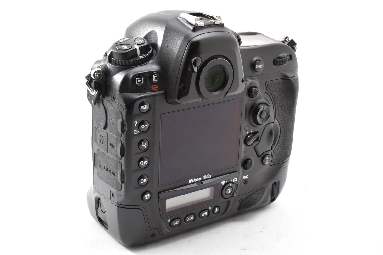 ★美品★ ニコン Nikon D4S ボディ デジタル一眼レフ ショット数175,923回 充電器,ストラップ付き ★ #8885