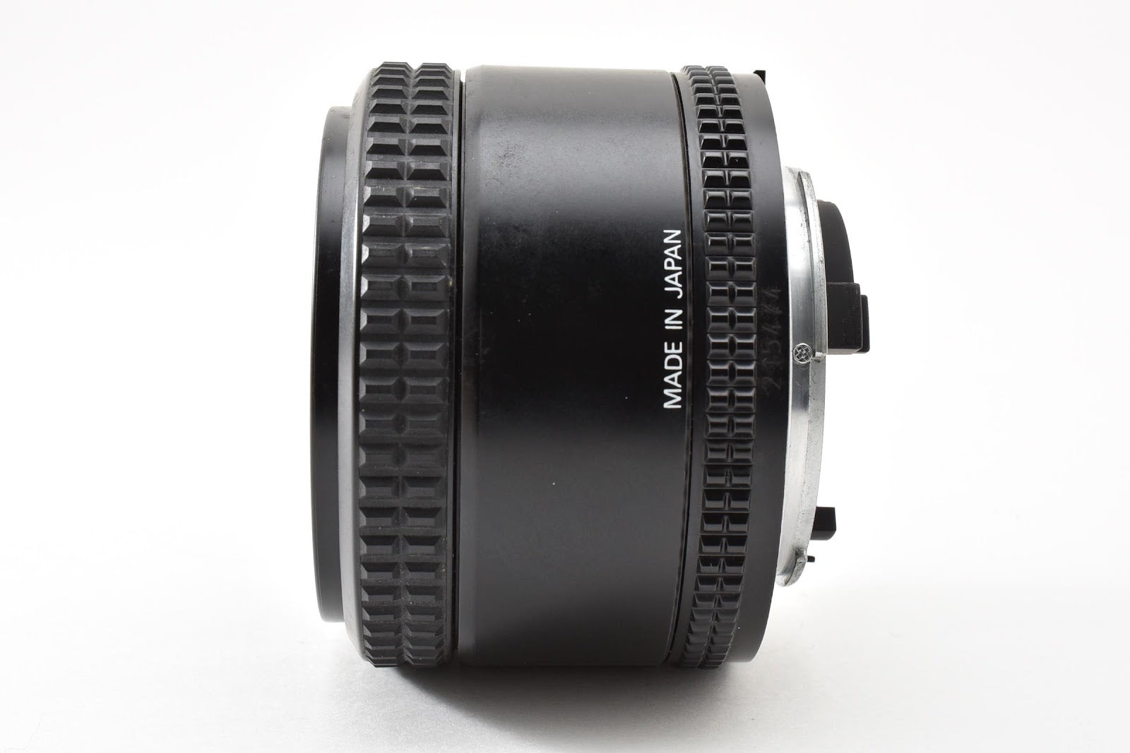 ★美品★ ニコン Nikon AF NIKKOR 35MM F2 交換レンズ ★ #8818