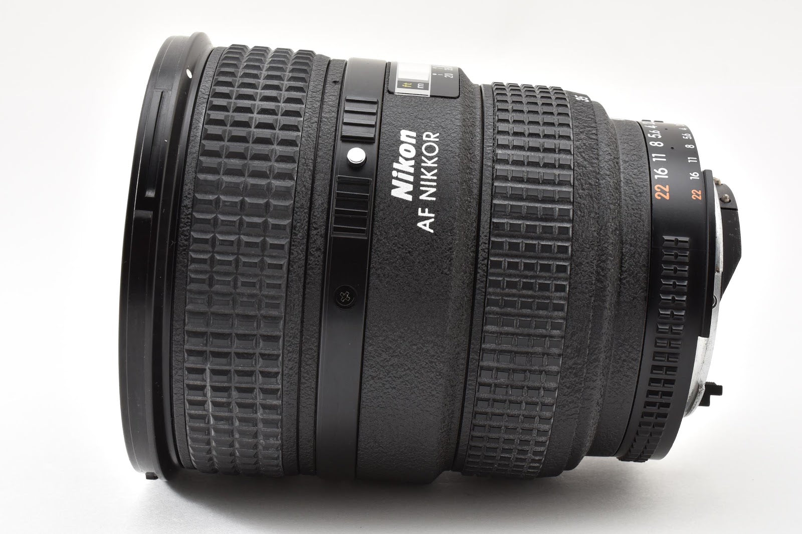 ★美品★ ニコン Nikon AF NIKKOR 20-35MM F2.8D レンズ ★ #8814
