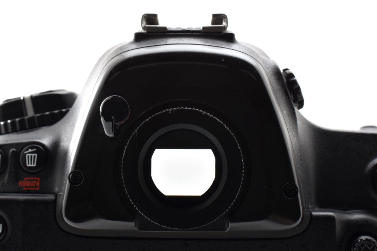 ★美品★ ニコン Nikon D4S ボディ デジタル一眼レフ ショット数175,923回 充電器,ストラップ付き ★ #8885