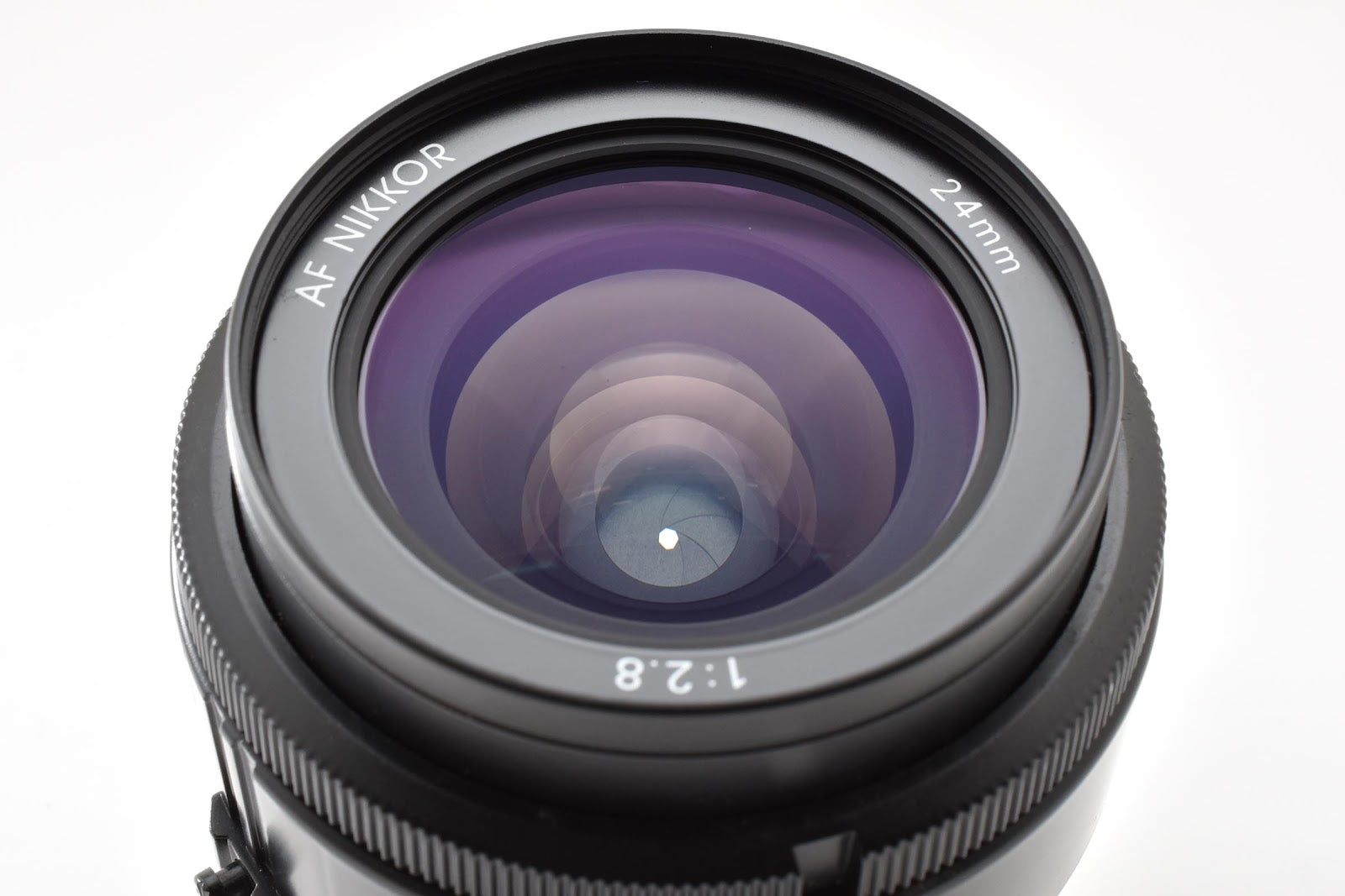 ★美品★ ニコン Nikon AF NIKKOR 24mm F2.8 広角 単焦点レンズ ★ #8819