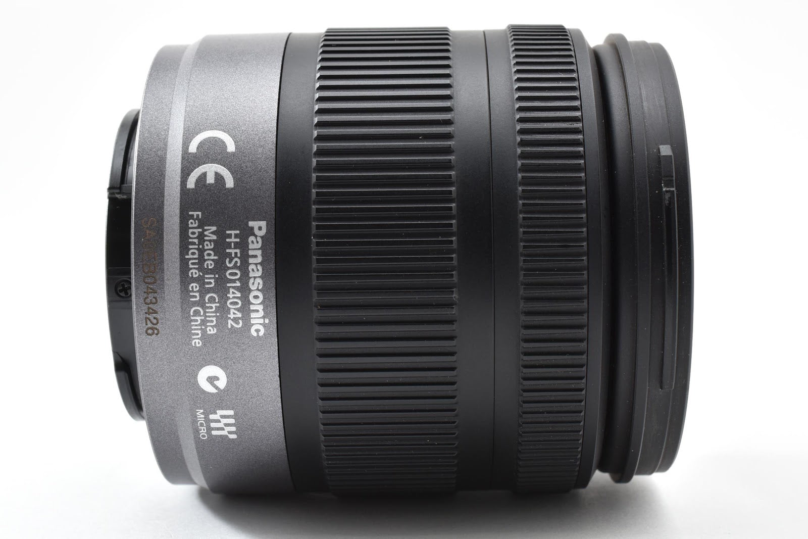 ★良品★ パナソニック Panasonic LUMIX G VARIO 14-42MM F3.5-5.6 ASPH./MEGA O.I.S. (H-FS014042) ★ #9049