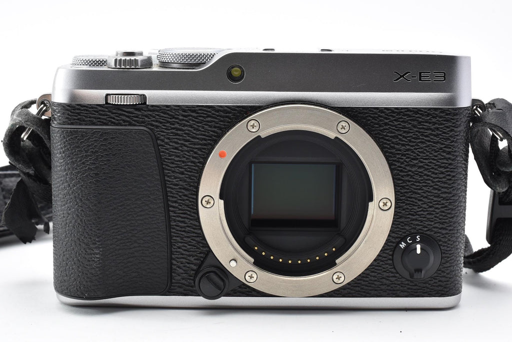 ★美品ショット数515回★ フジフイルム FUJIFILM X-E3 ボディ ミラーレス一眼  ★ #8896