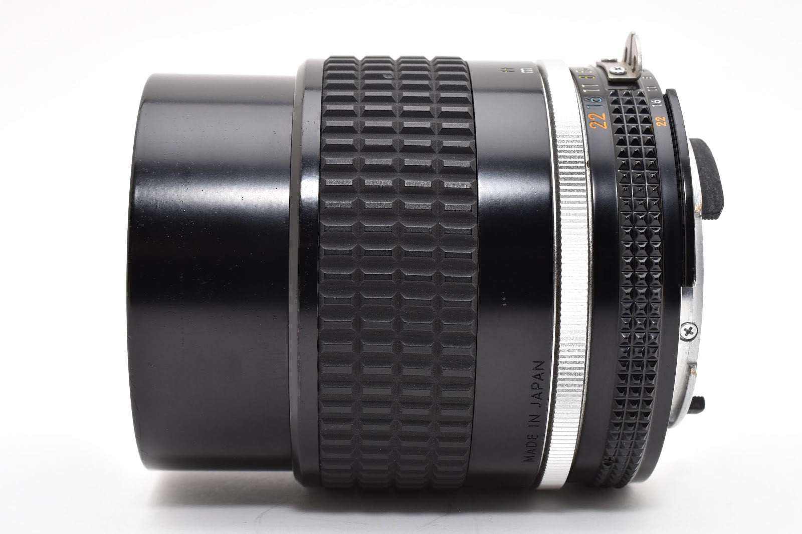 ★美品★ ニコン Nikon AI-S NIKKOR 105MM F2.5 単焦点レンズ 911万台 ★ #8751