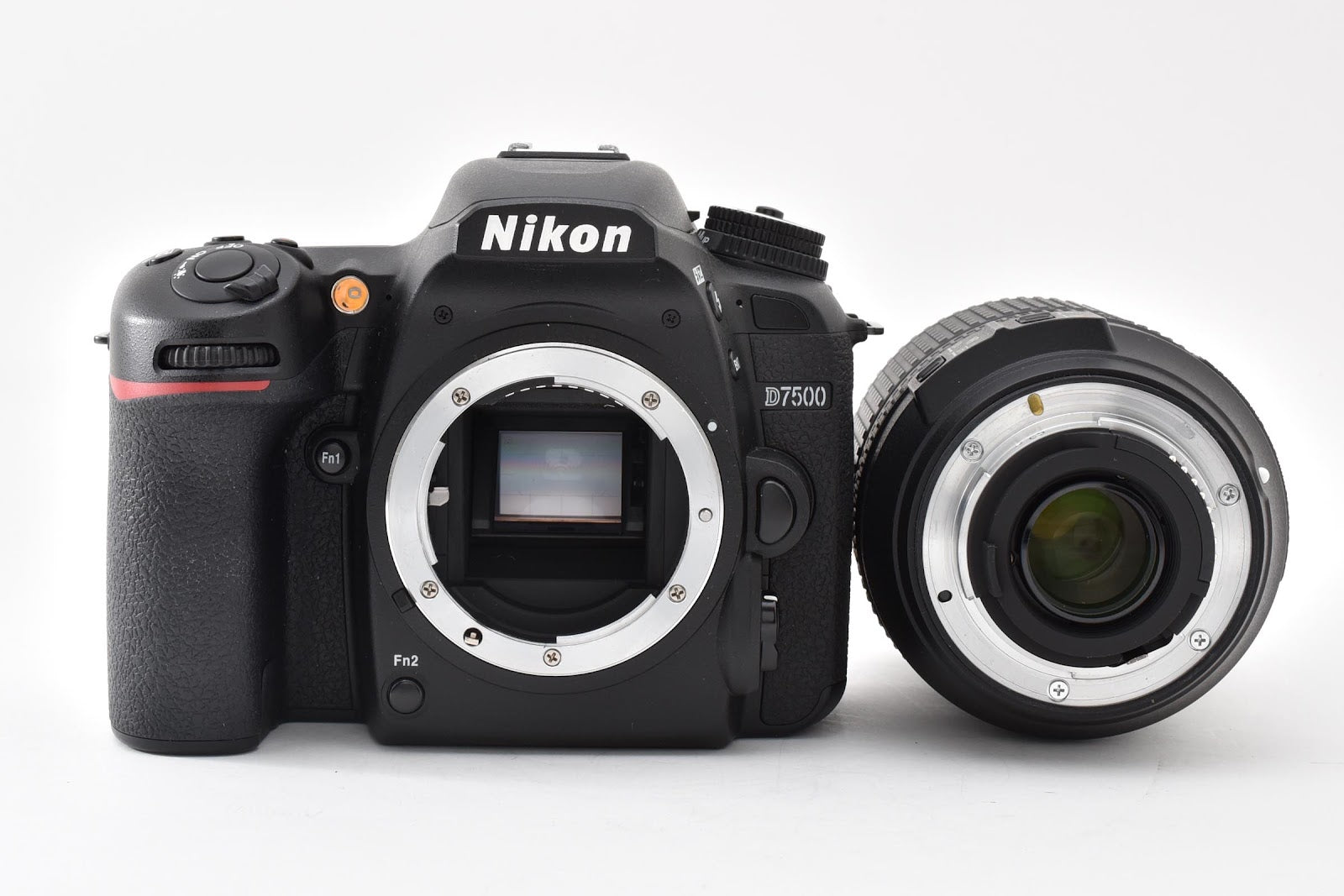 ★極上品ショット数23,107回★ ニコン Nikon D7500 18-140MM VR KIT  元箱付き ★ #8967