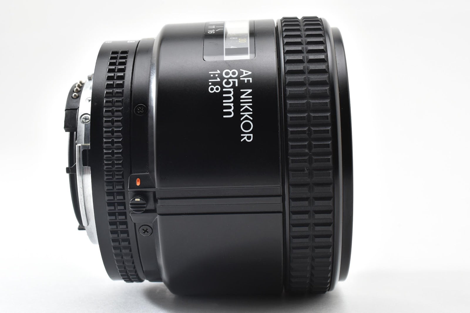 ★良品★ ニコン Nikon AF NIKKOR 85MM F1.8D レンズ ★ #9162