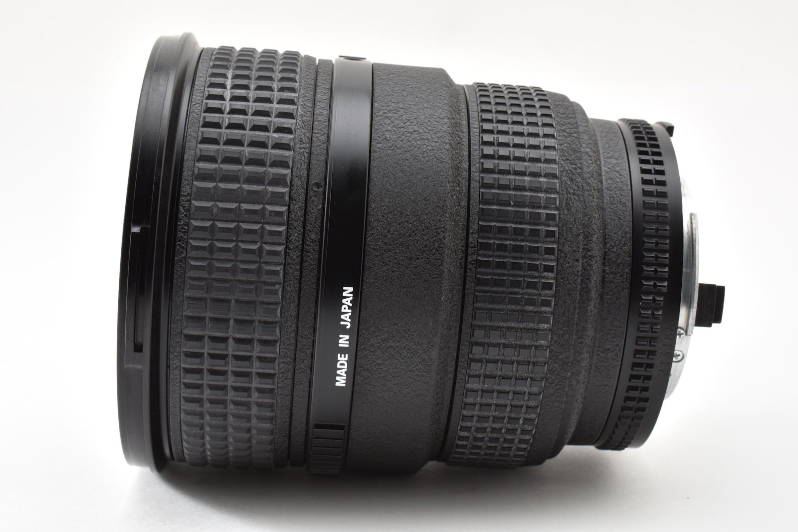 ★美品★ ニコン Nikon AF NIKKOR 20-35MM F2.8D レンズ ★ #8814