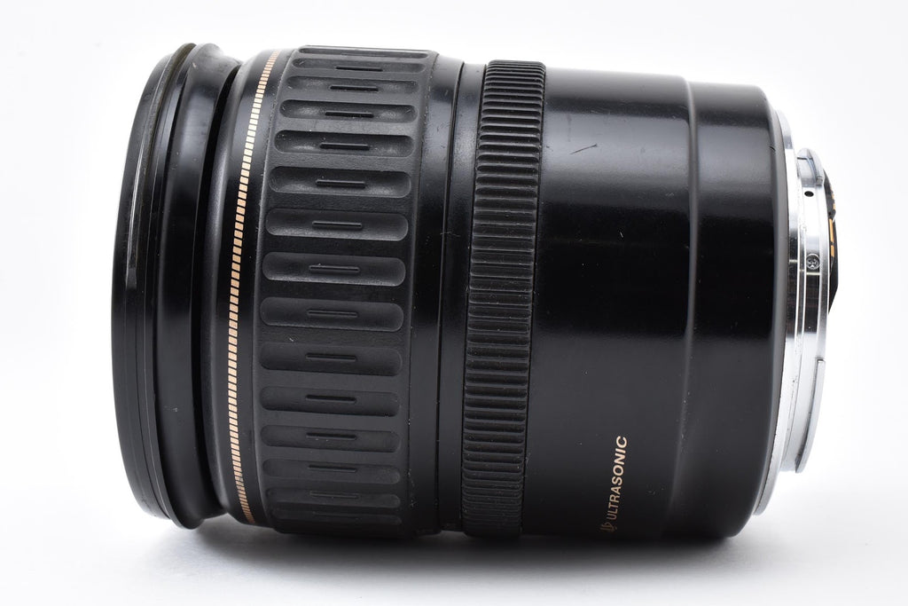 ★良品★ キヤノン CANON EF 28-135MM F3.5-5.6 IS USM 一眼レフレンズ ★ #8779