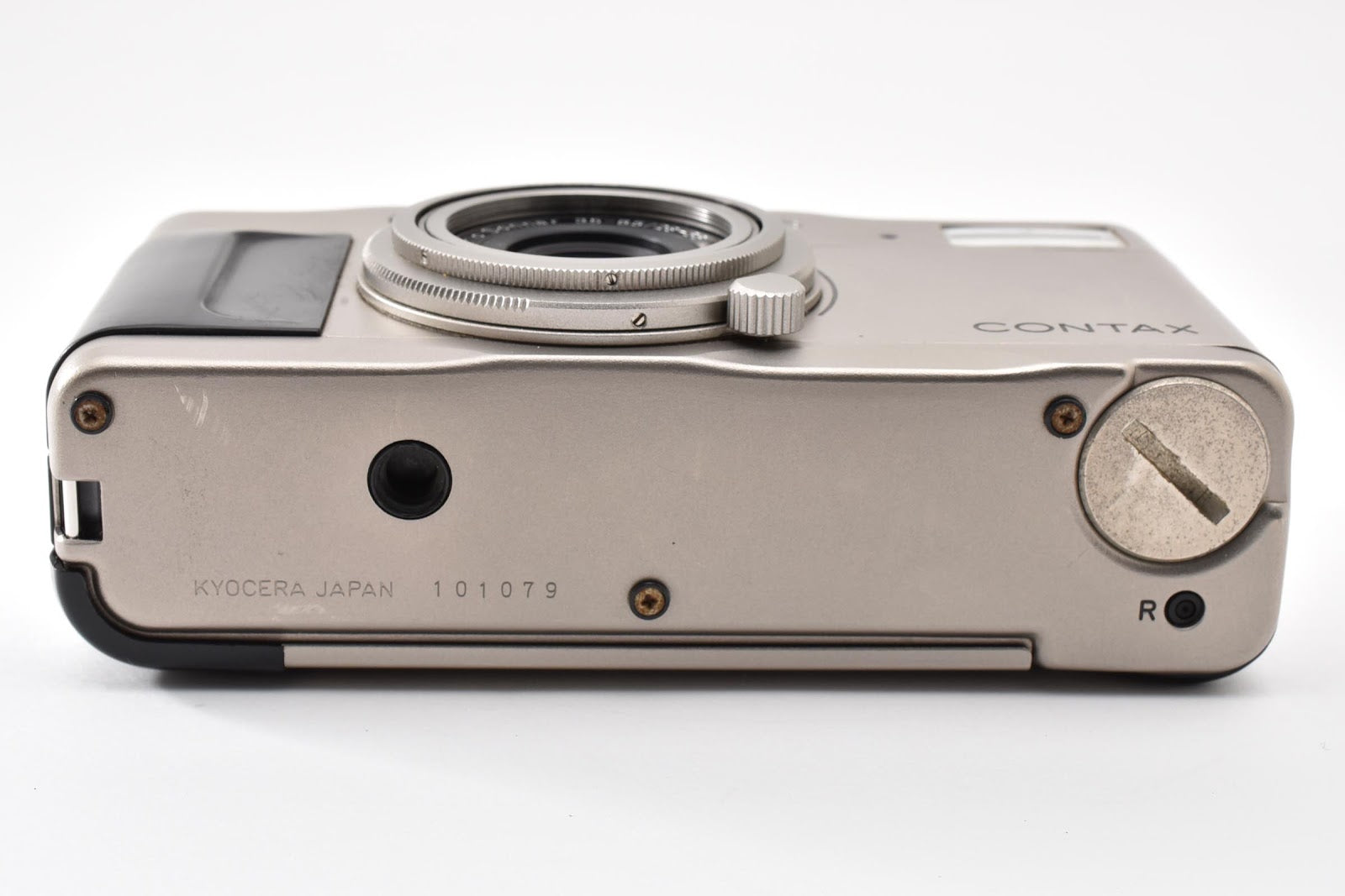 ★良品★ コンタックス CONTAX TVS 高級 コンパクト フィルムカメラ ★ #8936