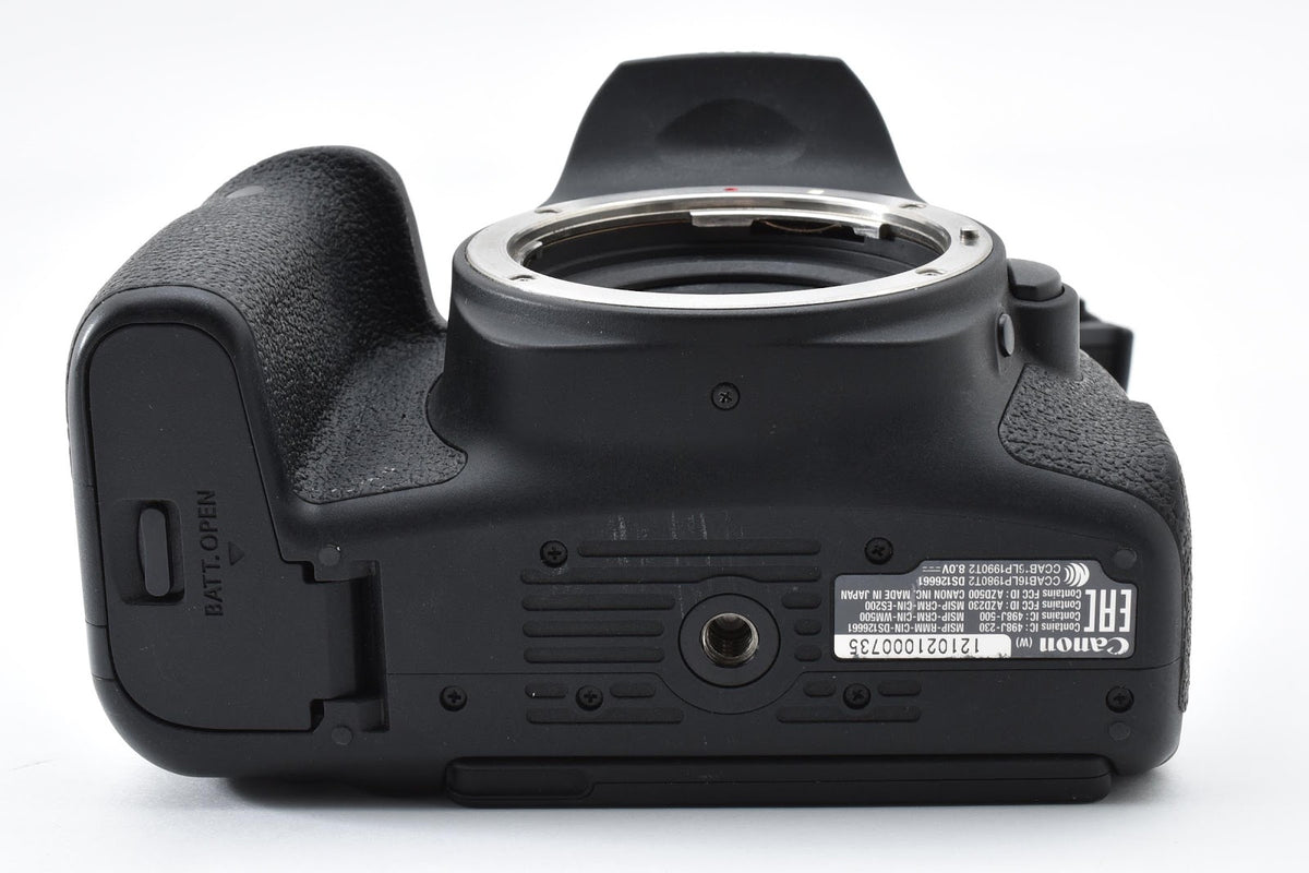 ★良品ショット数11496回★ キヤノン CANON  EOS KISS X9i ダブルレンズ デジタル一眼レフ バッテリー充電ケーブル付き★ #9370