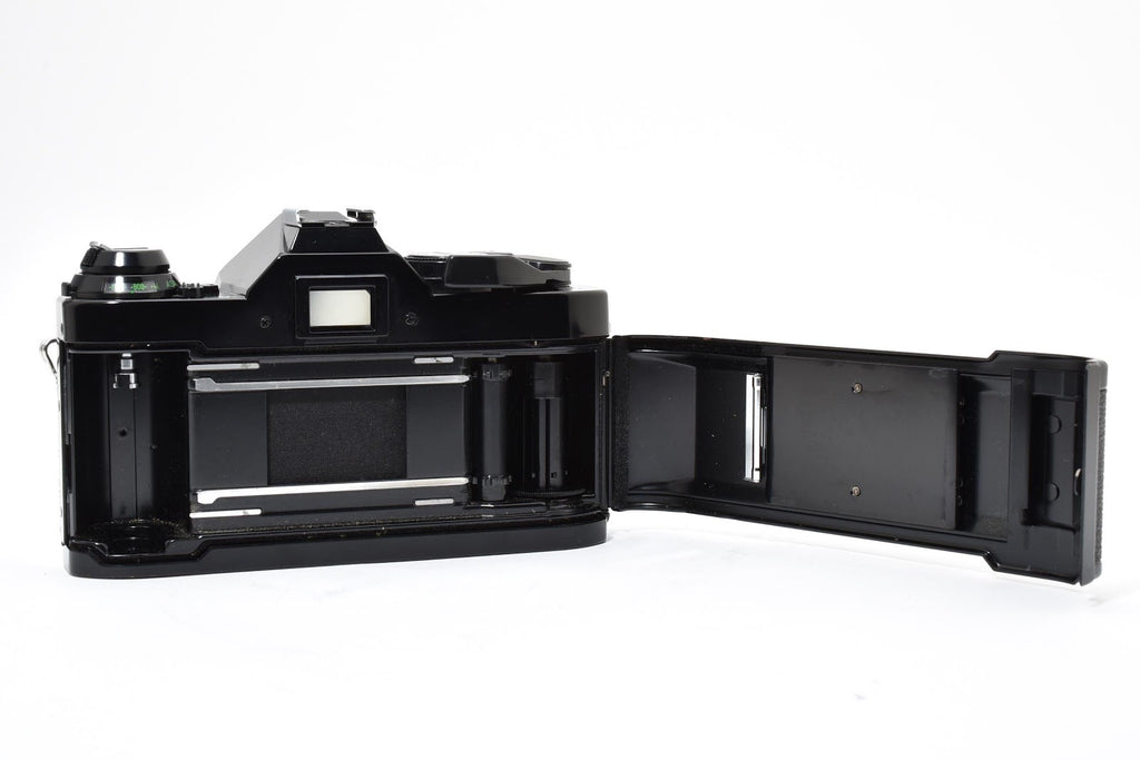 ★良品★ キヤノン CANON AE-1 PROGRAM シャッター鳴きなし ボディ NEW FD 50mm F1.4 ブラック フィルムカメラ ★ #8684