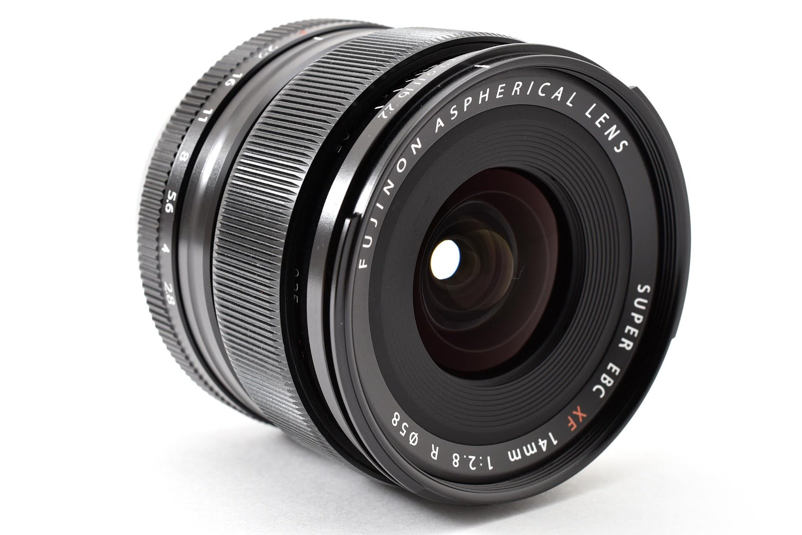 ★良品★ フジフイルム FUJIFILM SUPER EBC XF14mm F2.8 R 単焦点レンズ ★ #8986