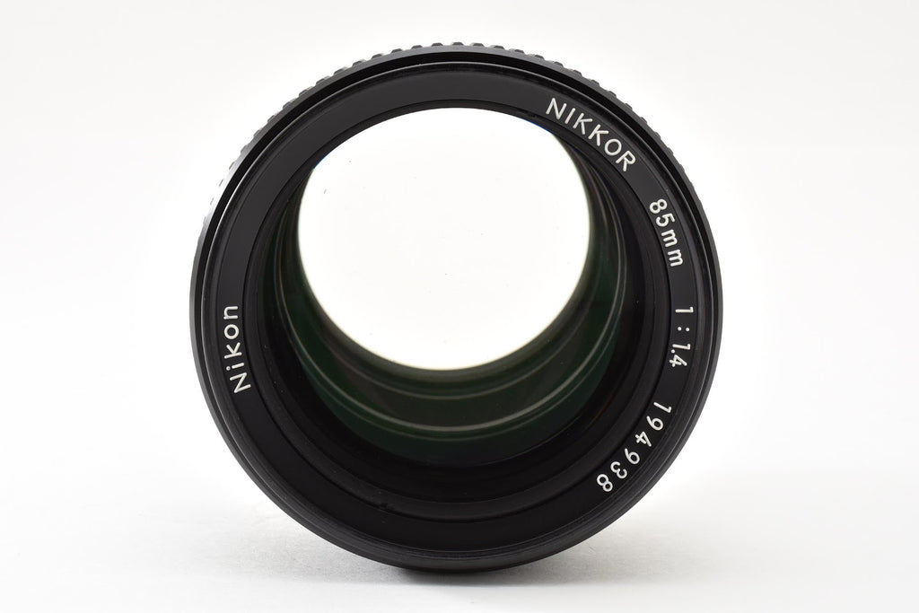★美品★ ニコン Nikon AI-S 85MM F1.4 シリアル194938 交換レンズ ★ #8820