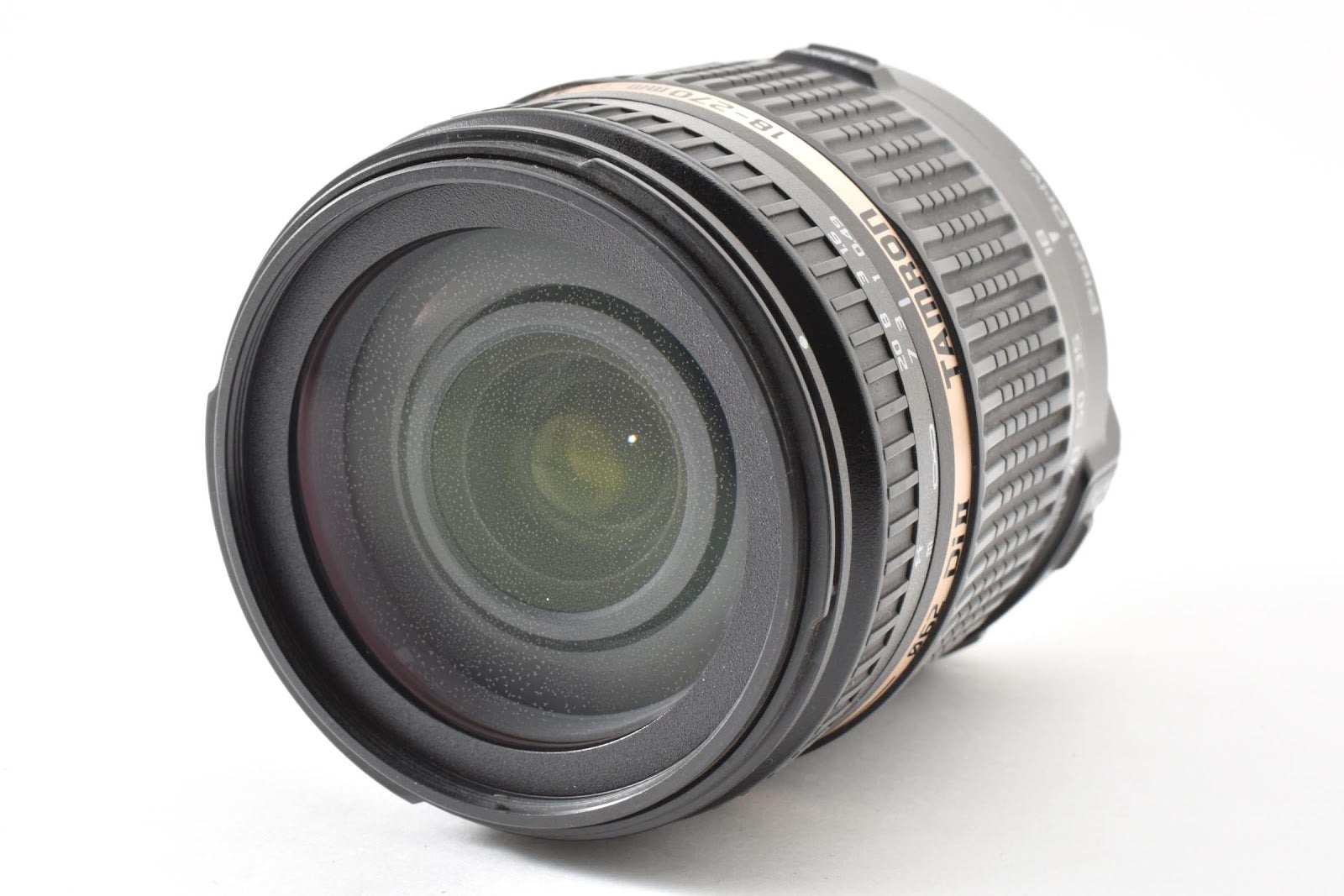 ★良品★ タムロン TAMRON 18-270MM F3.5-6.3 DI II VC PZD ニコン ズームレンズ ★ #8980